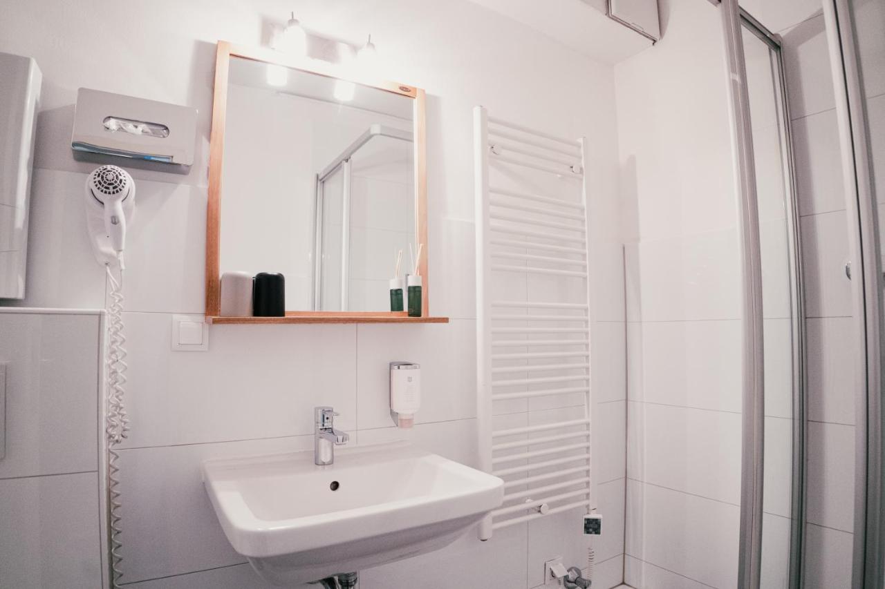 Altstadt Hotel St. Georg Dusseldorf Luaran gambar
